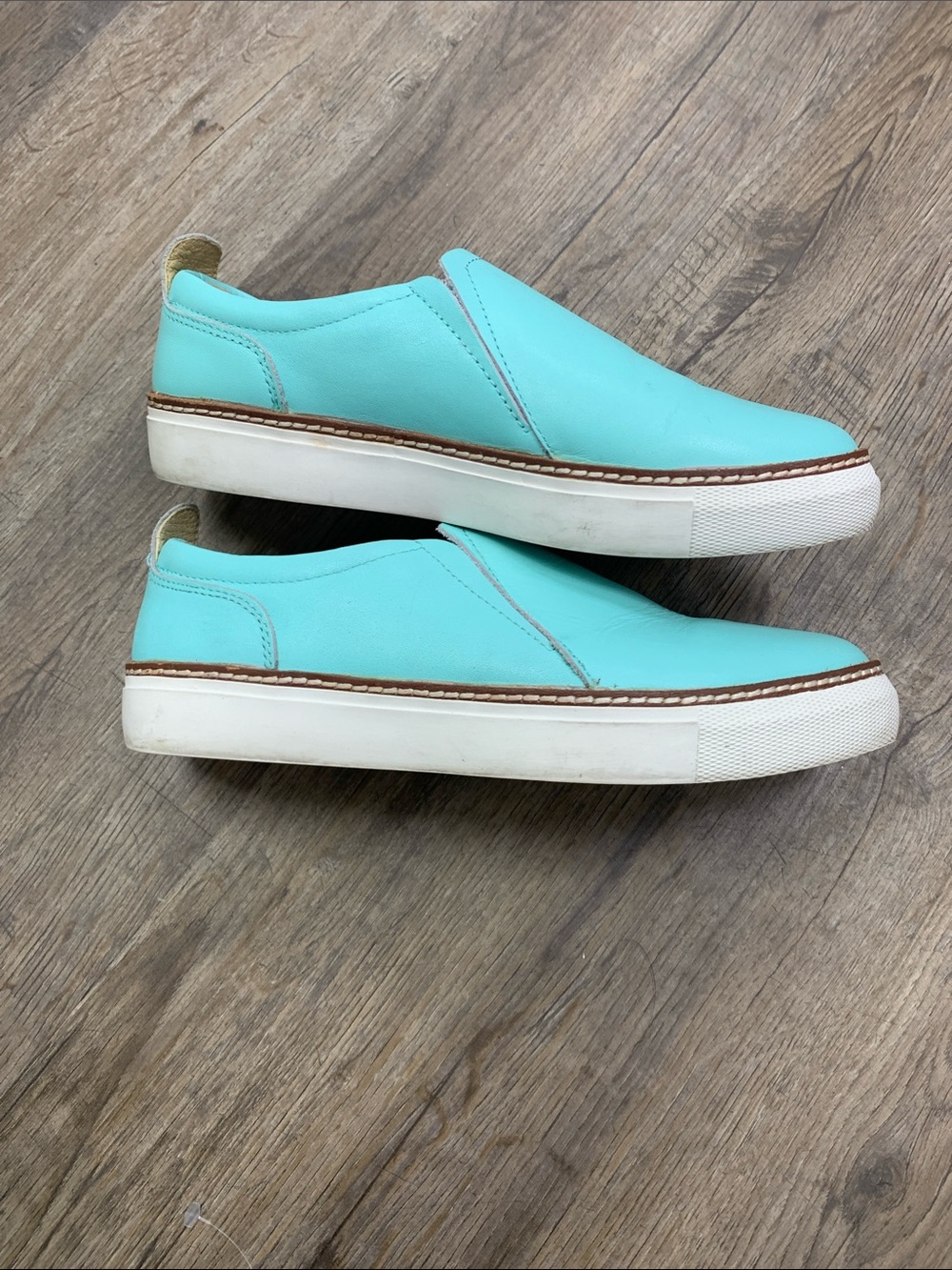 Liebeskind Turquoise Slip-On Leather Sneakers - Picture 2 of 4